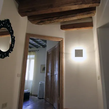 Mattei Flat شقة *