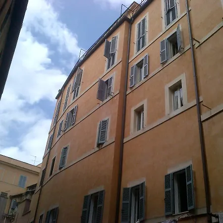 Mattei Flat شقة روما